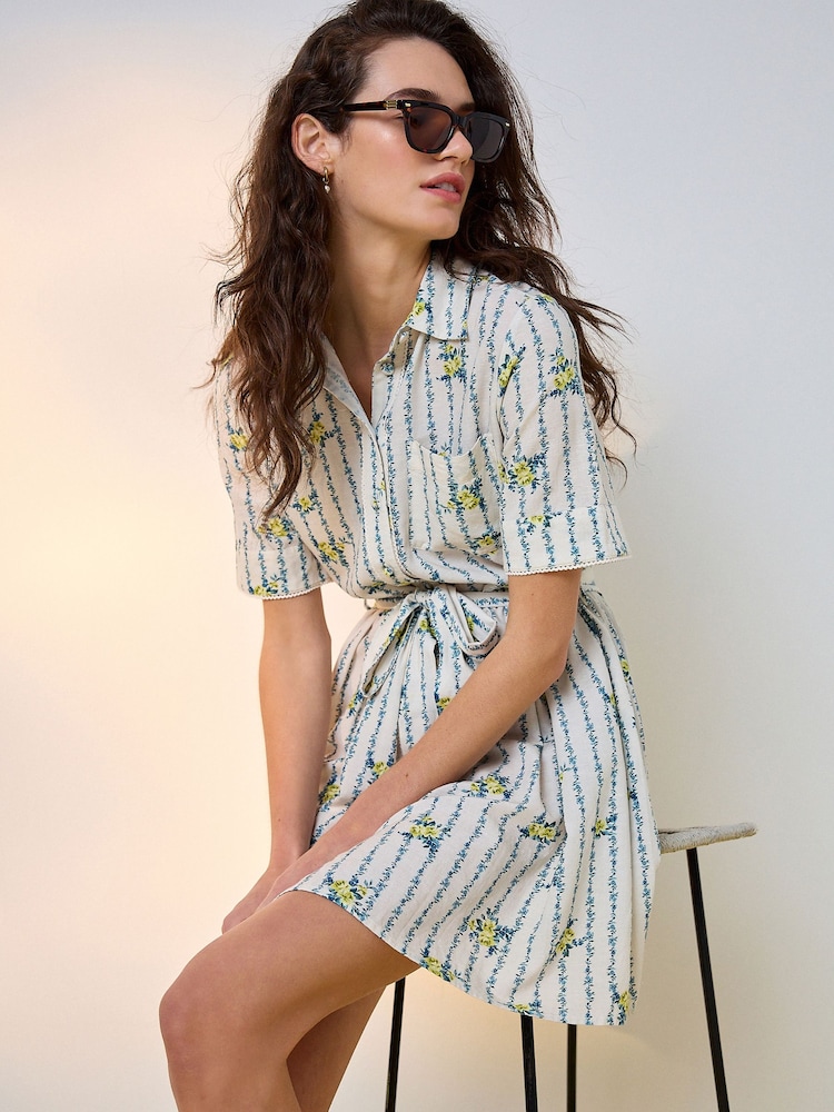 Экру/Сары гүлдүү басылма - Short Sleeve Tie Waist Shirt Dress - 4ичинен 1 сүрөт