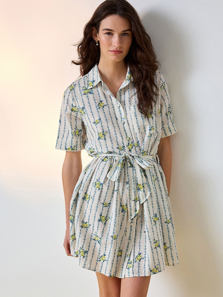 Экру/Сары гүлдүү басылма - Short Sleeve Tie Waist Shirt Dress - 4ичинен 2 сүрөт
