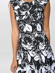 Gina Bacconi Jess Floral Black Dress - Imagem 5 de 6