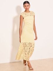 Lipsy Yellow Petite Lace Hem Fit And Flare Midaxi Dress - Image 4 of 5
