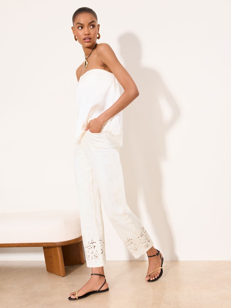 Lipsy Cutwork Hem Cropped Straight Leg Jeans - Imagen 2 de 4