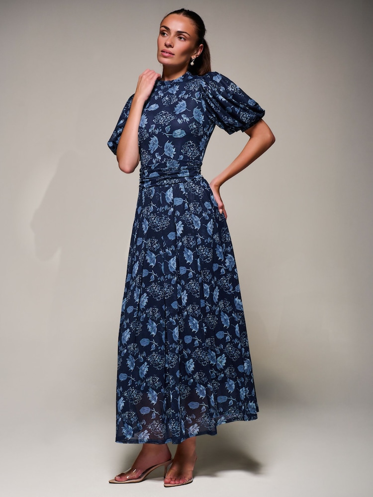 how much to dry clean a bridesmaid dress Wedding Cleaning & Press Package LowStock:42673103700019 Size (US):L (8/10) Glamorous Navy Blue Lace