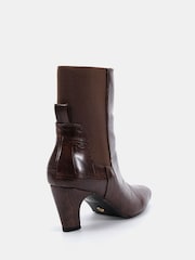 Novo Brown Wide Fit Kennedy Curved Mid Heel Chelsea Ankle Boots - Image 4 of 6