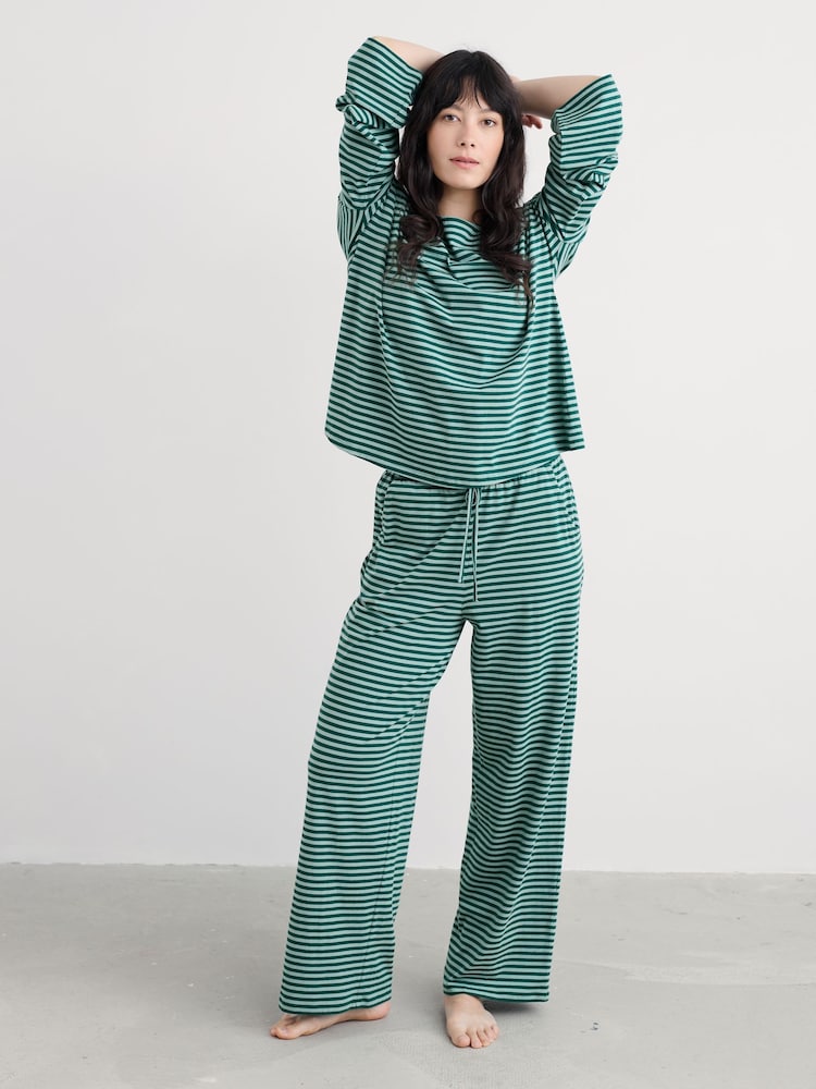 Seasalt Cornwall Green Dream Pyjamas - Image 1 of 5 Seasalt Cornwall Green Dream Pyjamas - Image 1 of 5