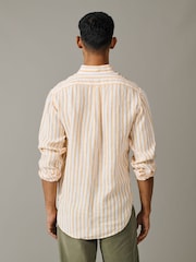 イエロー - Aubin Worlaby リネンシャツ - 画像 2 / 5