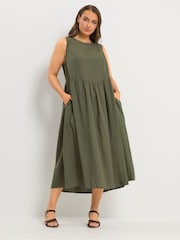 Yours Curve Green Sleeveless Maxi Dress - Image 2 of 5