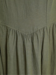 Yours Curve Green Sleeveless Maxi Dress - Image 4 of 5