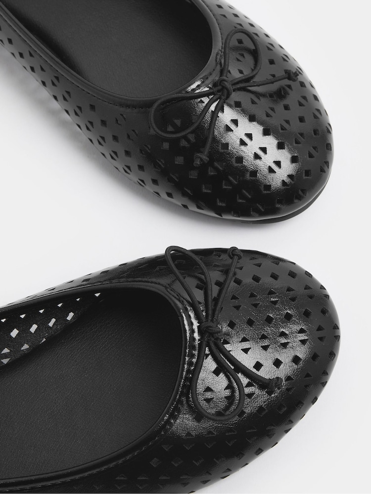 Yours Curve Black Extra Wide Fit EEE Faux Leather Cut Out Ballet Pumps - Image 5 of 5