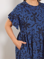 Yours Curve Blue Abstract Floral Midi Dress - Image 4 of 5
