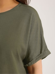 Yours Curve Green Boxy T-Shirt With Linen - Image 4 of 5