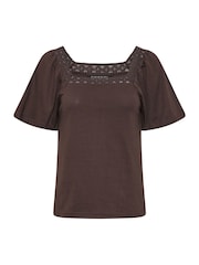 بني - PixieGirl Crochet Neck Flutter Sleeve Top - صورة 5 من 5