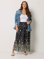 Yours Curve Black Ditsy Border Midaxi Skirt - Image 2 of 5