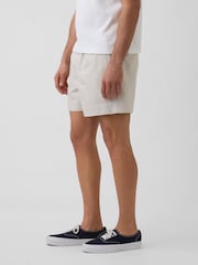 Gap Grey 5.5 inch Linen-Blend Relaxed Shorts - Image 3 of 5