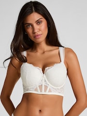 Hvit - Hunkemöller Polstret Dyp Uten Bøy BH fra Lange linjer-kolleksjon - Bilde 1 av 3