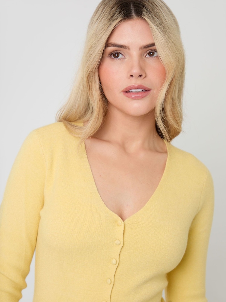 Threadbare Yellow V-Neck Compact Knitted Cardigan - Image 5 of 5 Threadbare Yellow V-Neck Compact Knitted Cardigan - Image 5 of 5