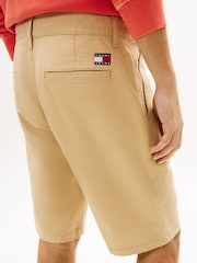 Tommy Jeans Gold Scanton Twill Slim Chino Shorts - Image 3 of 4