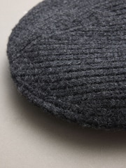 Charcoal Grey N.Premium Cashmere Beanie Hat - Image 2 of 3