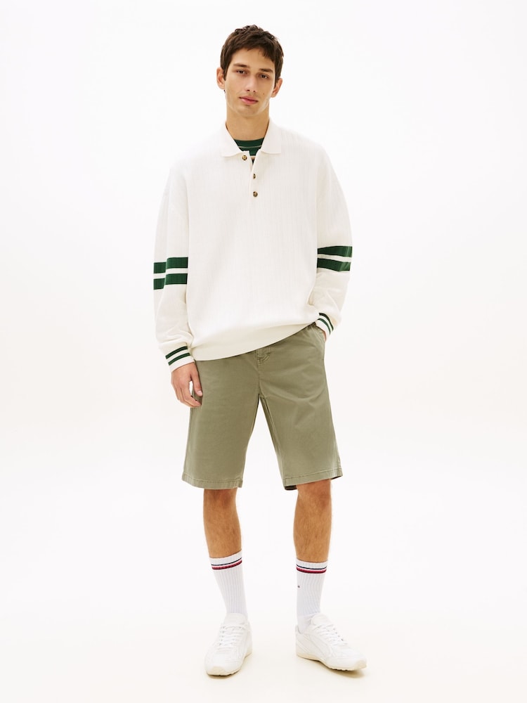 Tommy Jeans Green Otis Twill Chino Shorts - Image 1 of 5 Tommy Jeans Green Otis Twill Chino Shorts - Image 1 of 5