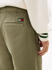 Tommy Jeans Green Otis Twill Chino Shorts - Image 4 of 5
