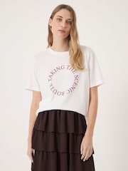 Hush חולצת טי עם גרפיקה Taking The Scenic Route - תמונה 1 מתוך 5