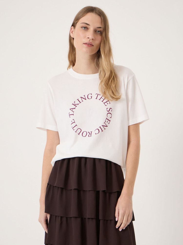 Hush חולצת טי עם גרפיקה Taking The Scenic Route - תמונה 1 מתוך 5