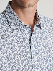 Brook Taverner Blue Botanical Print Slub Cotton Short Sleeve Shirt - Image 4 of 7