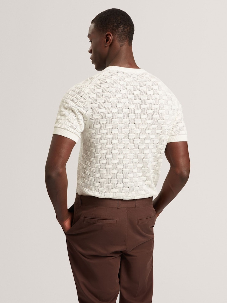 Κοντομάνικο μπλουζάκι Ted Baker με ανάγλυφη υφή - Εικόνα 2 από 7