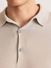 John Smedley Natural Adrian Short Sleeve Knitted Polo Shirt - Image 4 of 5