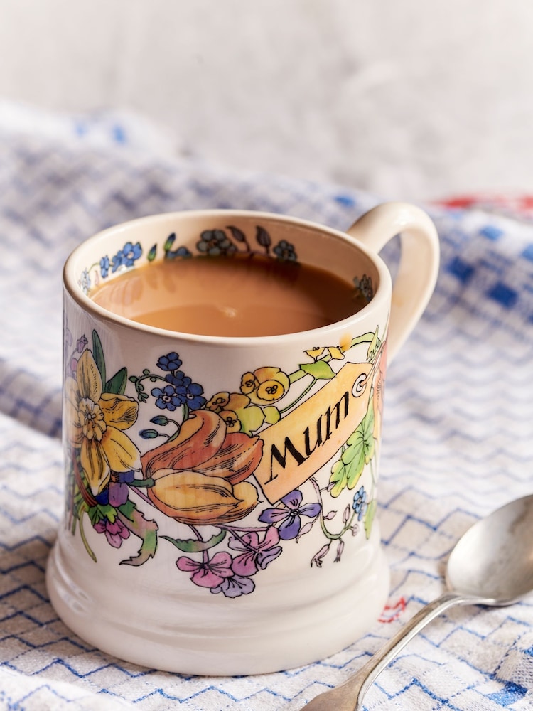 Emma Bridgewater Cream Spring Bunch Mum 1/2 Pint Mug - Image 1 of 6 Emma Bridgewater Cream Spring Bunch Mum 1/2 Pint Mug - Image 1 of 6