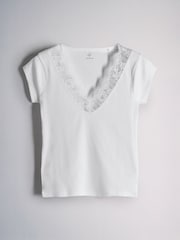 4 Pack Lace Trim Cap Sleeve V-Neck Ribbed Tops Black/Brown/Neutral/White - Image 4 of 7