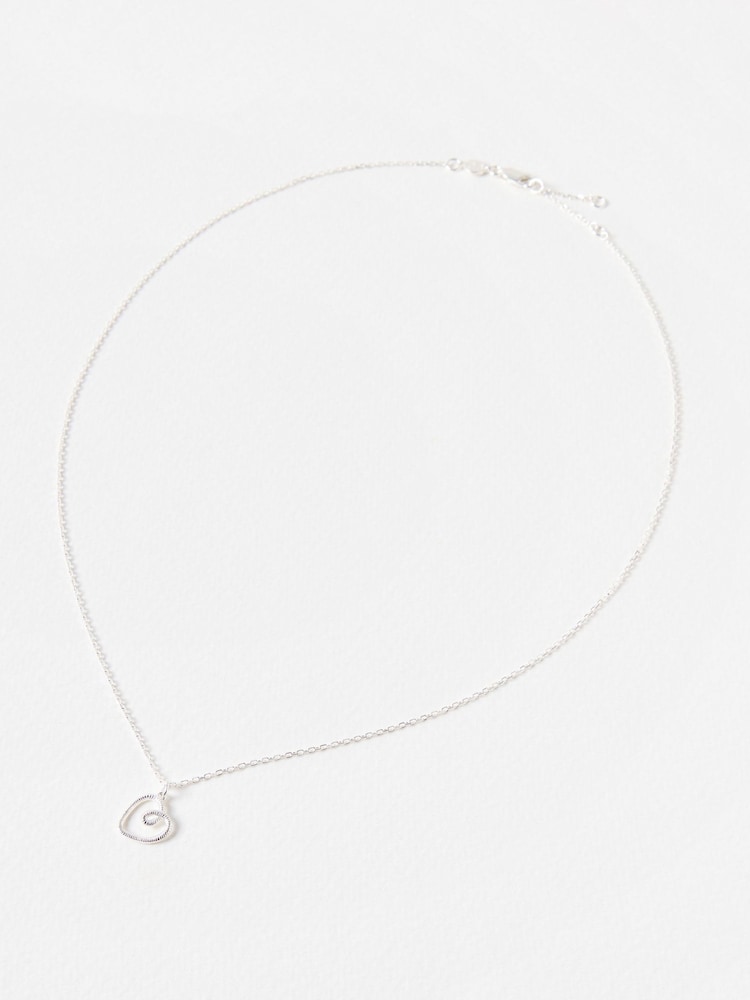 Oliver Bonas Silver Tone Hali Textured Heart Charm Pendant Necklace - Image 2 of 4