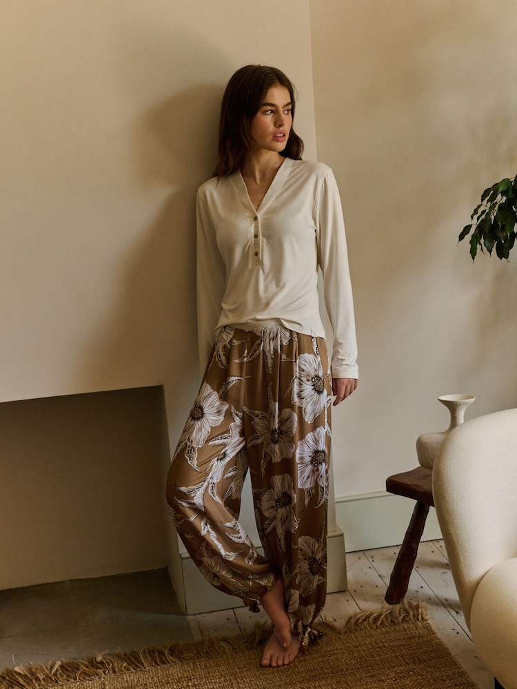 Daily by Desmond & Dempsey Premium Modal Balloon Pyjamas - Imagen 1 de 6 Daily by Desmond & Dempsey Premium Modal Balloon Pyjamas - Imagen 1 de 6