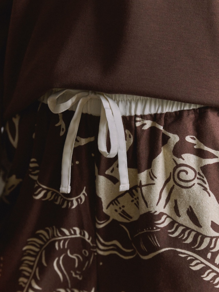 Daily by Desmond & Dempsey Chocolate Brown Caballo Rugby Pyjamas - Imagen 6 de 6 Daily by Desmond & Dempsey Chocolate Brown Caballo Rugby Pyjamas - Imagen 6 de 6