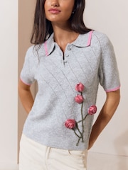 Lipsy Grey Pink Piping 3D Flower Detail Knitted Polo Top - Image 3 of 5