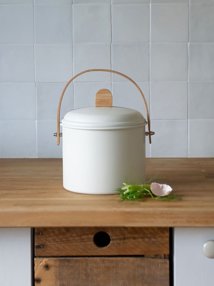 Pebbly Cream Cream Compost Bin 3.5L + Filter - Image 1 of 3