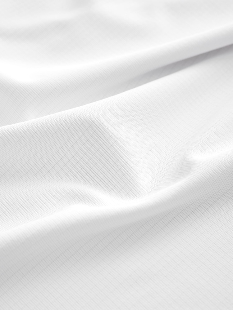 Castore White Active T-Shirt - Image 4 of 4 Castore White Active T-Shirt - Image 4 of 4