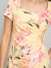 Gina Bacconi Yellow Trish Floral Print Dress - Image 7 of 8