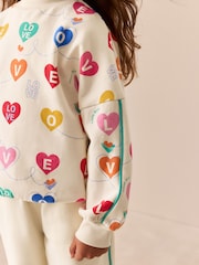 Rainbow Love Print - حزمة من 2 قطعة تتألف من سترة وبنطلونات رياضية من Little Bird - صورة 5 من 13