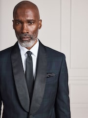 أسود/أخضر - Signature Tailored Fit Marzotto Shawl Tartan Tuxedo Suit Jacket - صورة 1 من 10