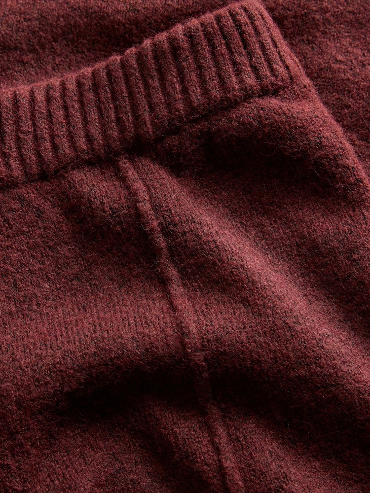 The Set Knitted Long Sleeve Top and Wide Leg Joggers Set - 圖片 11,共 11 The Set Knitted Long Sleeve Top and Wide Leg Joggers Set - 圖片 11,共 11