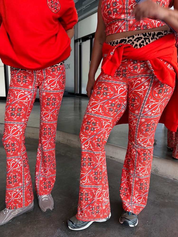 Never Fully Dressed Fold Over Waist Band Flare Leggings - Bild 2 von 7