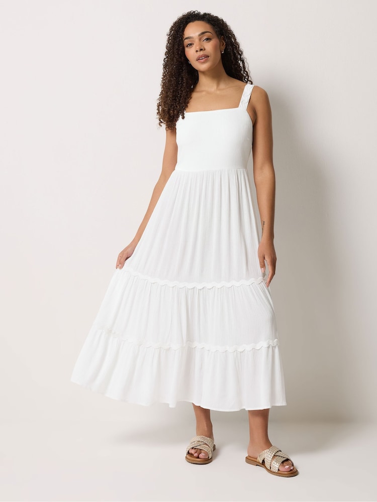 أبيض - فستان بحر متوسط الطول من M&Co - Image 1 of 5 أبيض - فستان بحر متوسط الطول من M&Co - Image 1 of 5