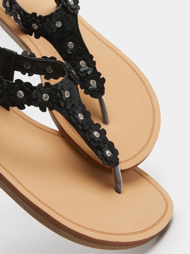 Yours Curve Black Wide Fit Flower Detail Diamante Sandals - Image 5 of 5