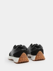 Schwarz - Yours Curve Faux Leather Läufer Trainers - Bild 4 von 4