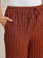 Yours Curve Brown Bubble Textured Cropped Trousers - Image 4 of 5