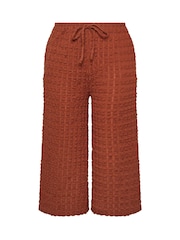 Yours Curve Brown Bubble Textured Cropped Trousers - Image 5 of 5