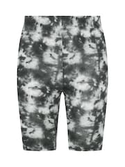 Yours Curve Black Ground Cycling Shorts 2 Pack - Image 7 of 8