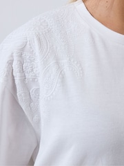 Yours Curve White Limited Floral Print T-Shirt - Image 4 of 5