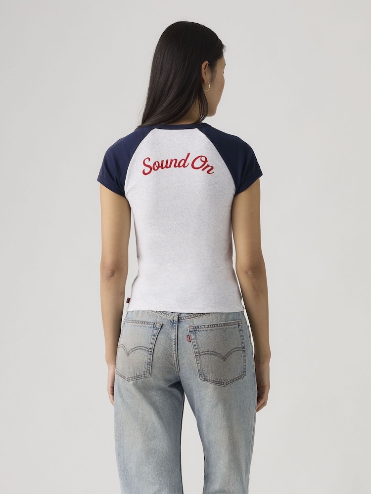 Levi's White Gr-Riley-Raglan T-Shirt - Image 2 of 5