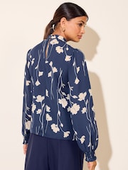 Navy Stem Print - Friends Like These High Neck Shirred Cuff Blouse - Larawan 4 ng 5